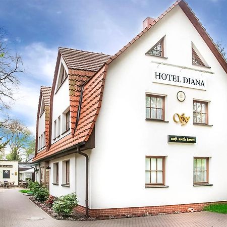 Hotel Diana Schonwalde-Glien Ngoại thất bức ảnh