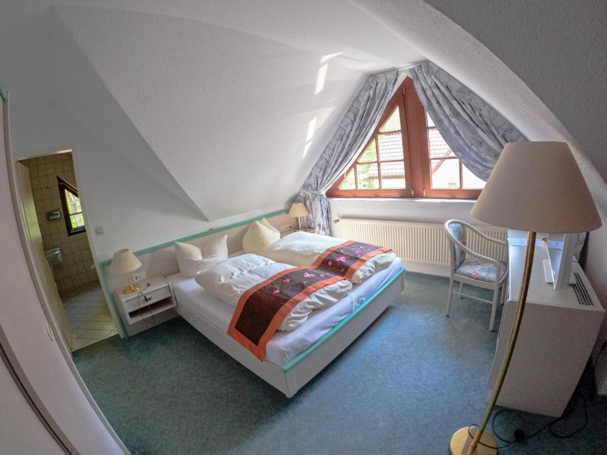 Hotel Diana Schonwalde-Glien Ngoại thất bức ảnh