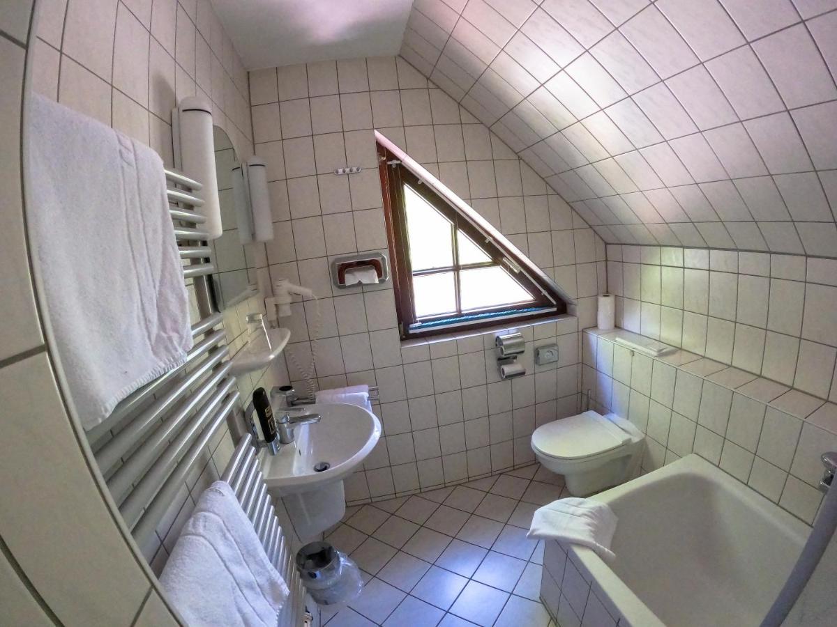 Hotel Diana Schonwalde-Glien Ngoại thất bức ảnh