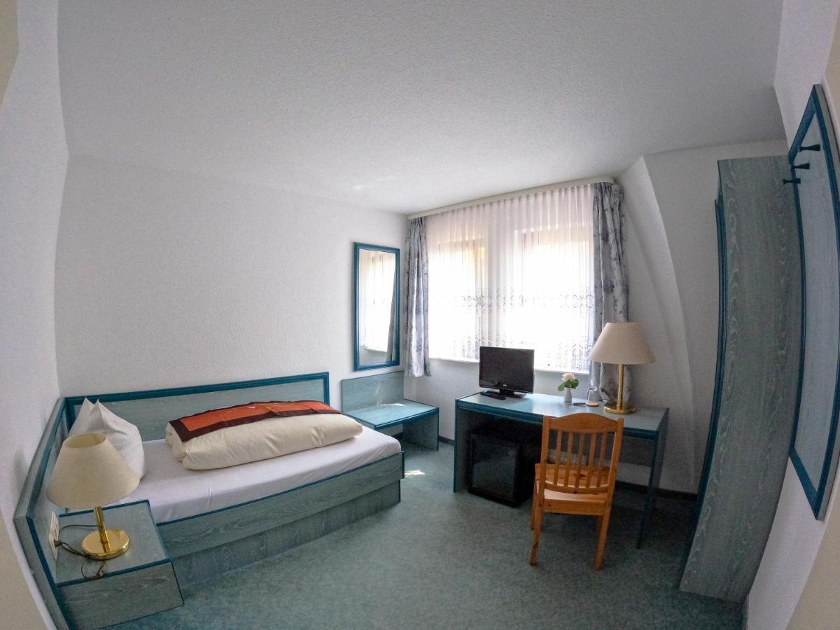 Hotel Diana Schonwalde-Glien Ngoại thất bức ảnh